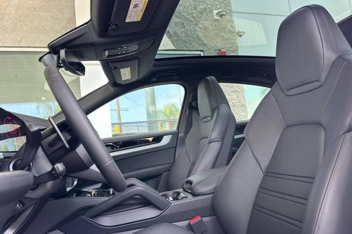Chalk 2026 Porsche Cayenne S