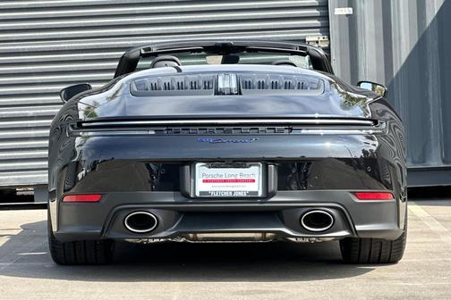 2026 Porsche 911 Carrera