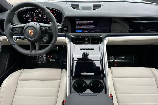 2026 Porsche Panamera 