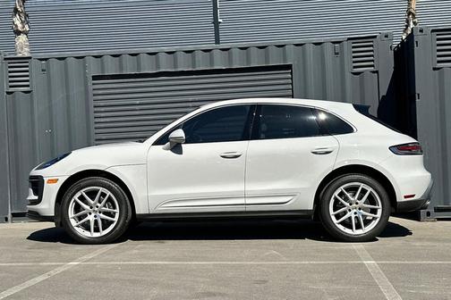 2023 Porsche Macan