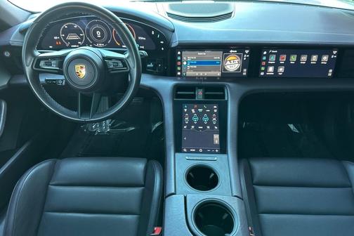 2022 Porsche Taycan 4