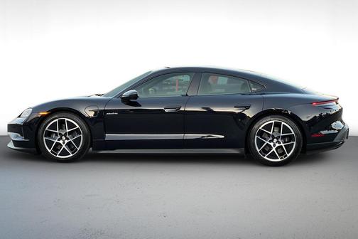 2025 Porsche Taycan RWD