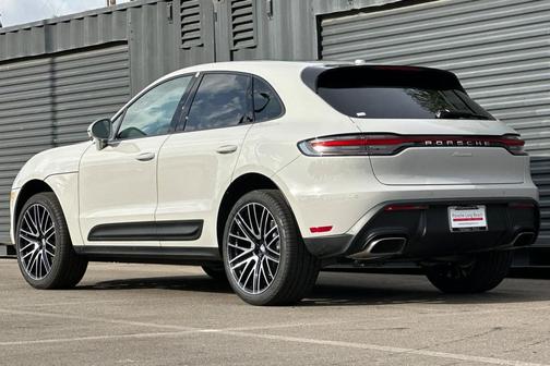 2026 Porsche Macan Macan