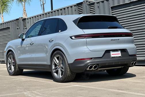 2026 Porsche Cayenne S