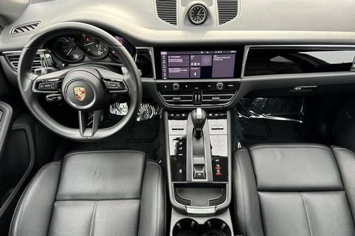 2024 Porsche Macan 