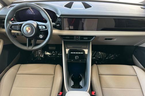 2025 Porsche Macan Electric