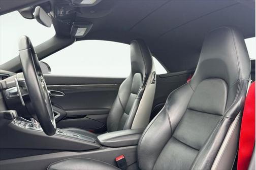 2019 Porsche 911 Carrera GTS