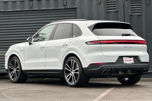 2026 Porsche Cayenne Cayenne S E-Hybrid