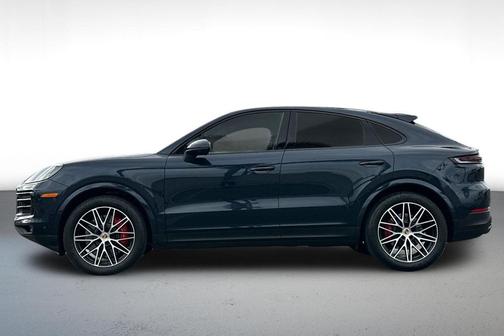 2024 Porsche Cayenne S
