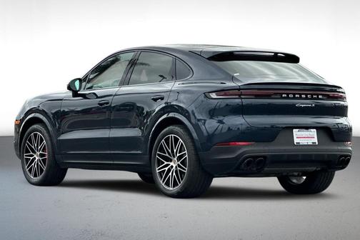 2024 Porsche Cayenne S