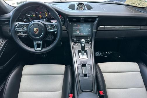 2019 Porsche 911 Targa 4 GTS