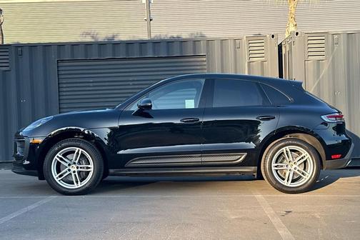 2024 Porsche Macan T
