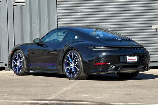 2026 Porsche 911 Carrera