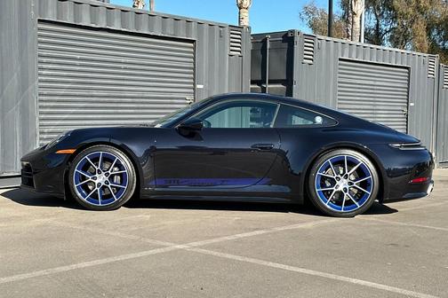 2026 Porsche 911 Carrera