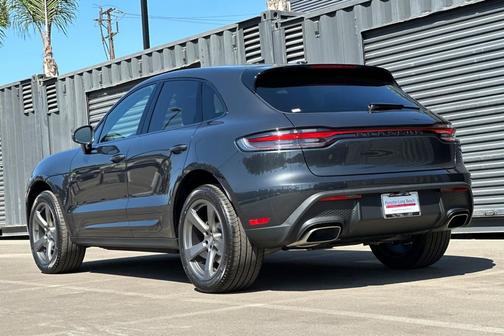 2026 Porsche Macan