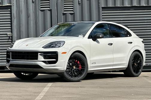 2026 Porsche Cayenne GTS