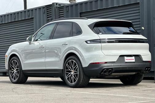 2026 Porsche Cayenne Cayenne