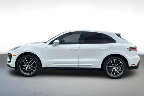 2025 Porsche Macan T