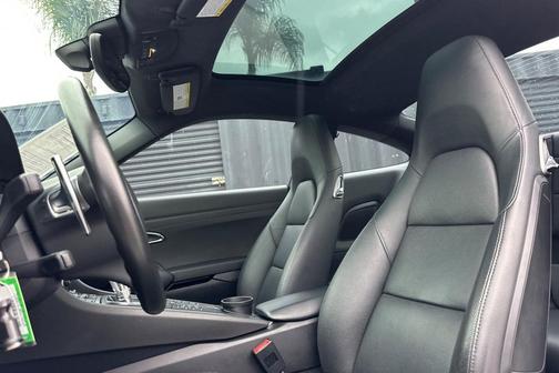 2015 Porsche 911 Carrera