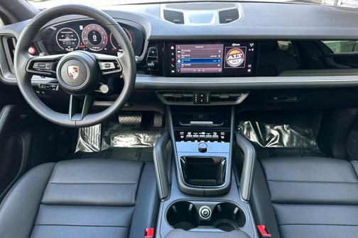 2025 Porsche Cayenne Cayenne