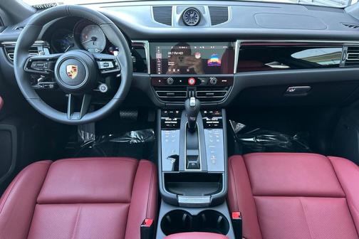 2026 Porsche Macan S