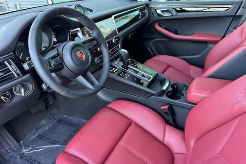 2026 Porsche Macan S