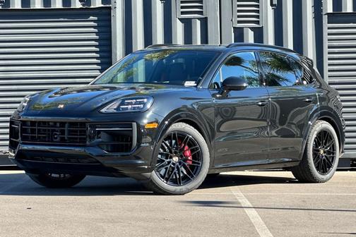 2026 Porsche Cayenne GTS