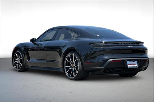 2023 Porsche Taycan