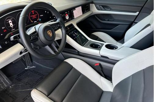 2023 Porsche Taycan