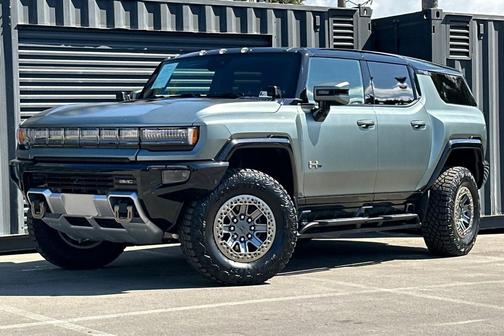2024 GMC HUMMER EV SUV 3X