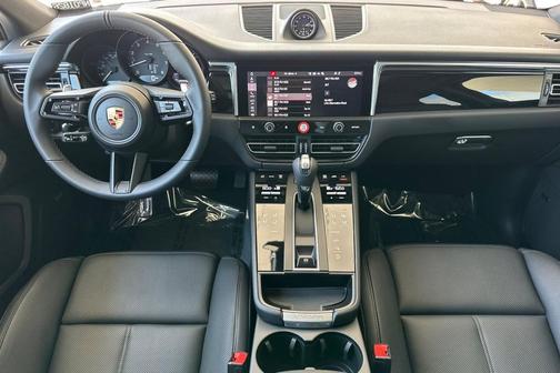Chalk 2026 Porsche Macan Macan