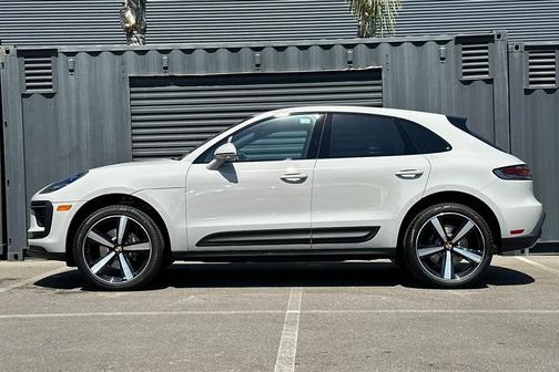 Chalk 2026 Porsche Macan Macan