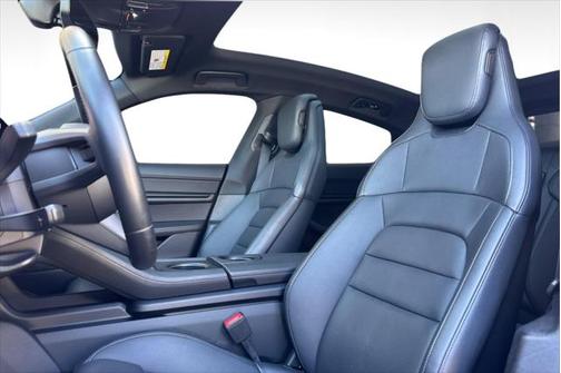 2023 Porsche Taycan