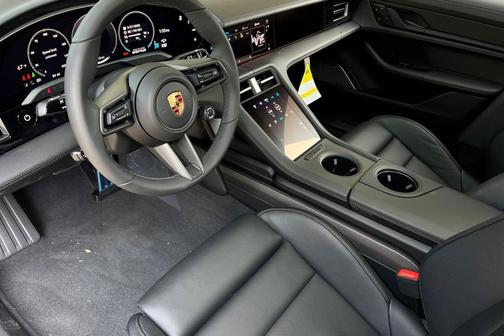 2025 Porsche Taycan GTS