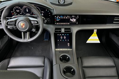 2025 Porsche Taycan GTS