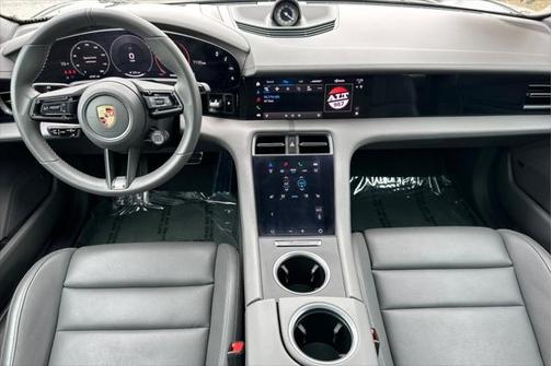 2025 Porsche Taycan 4