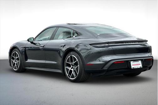 2025 Porsche Taycan 4