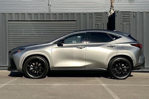 2024 Lexus NX 450h+ F SPORT Handling
