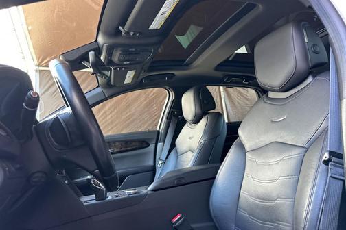 CRYSTAL WHITE 2019 Cadillac CT6 3.6L Luxury