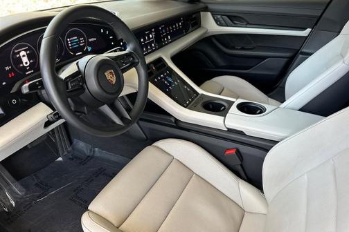 Chalk 2023 Porsche Taycan