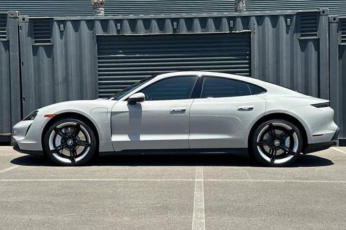 Chalk 2023 Porsche Taycan
