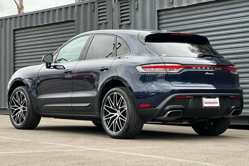 2023 Porsche Macan 