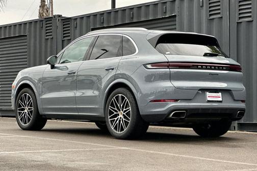 2024 Porsche Cayenne Cayenne
