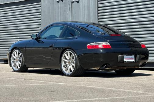 2001 Porsche 911 Carrera