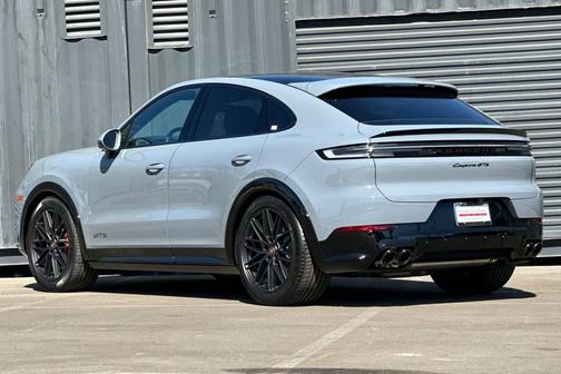 2026 Porsche Cayenne GTS