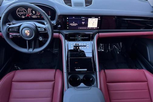 2026 Porsche Panamera 