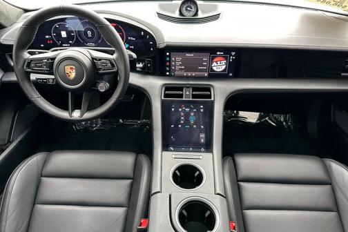 2020 Porsche Taycan Turbo S