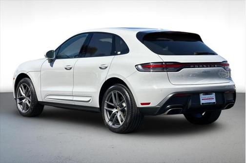 2024 Porsche Macan Base
