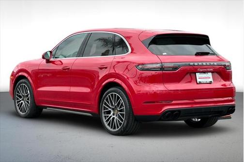 2022 Porsche Cayenne Turbo