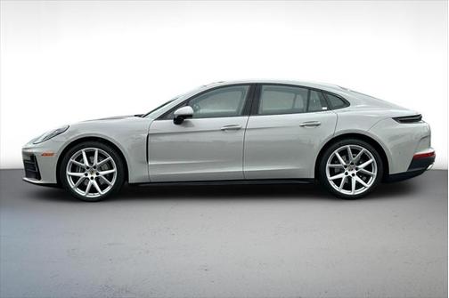 2025 Porsche Panamera